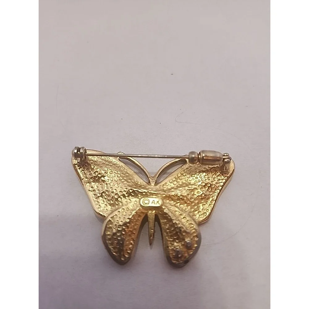 Anne Klein has Markers Mark Green‎ Butterfly